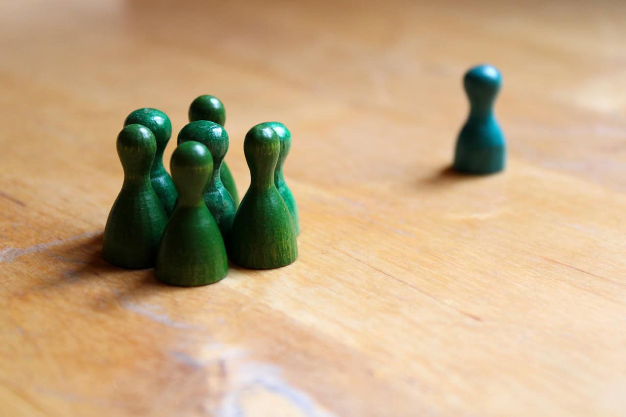 play-figures-4541727_1280